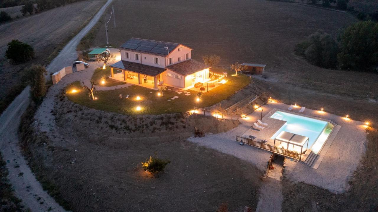 Apartamento Casal Del Sole - La Ginestra Montefelcino Exterior foto