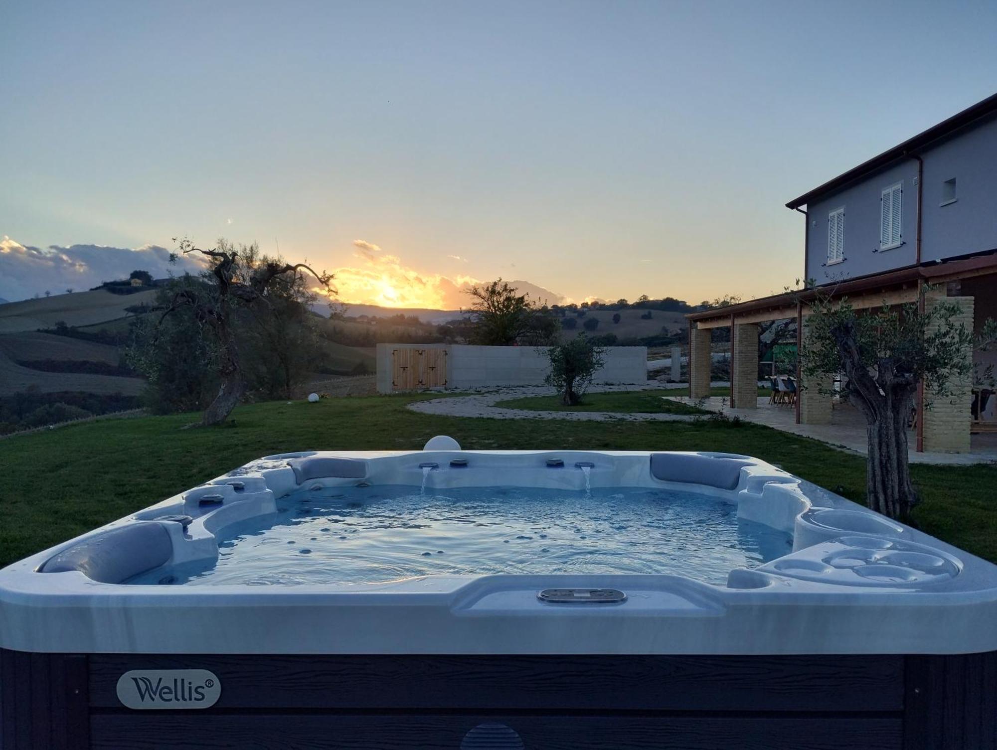 Apartamento Casal Del Sole - La Ginestra Montefelcino Exterior foto